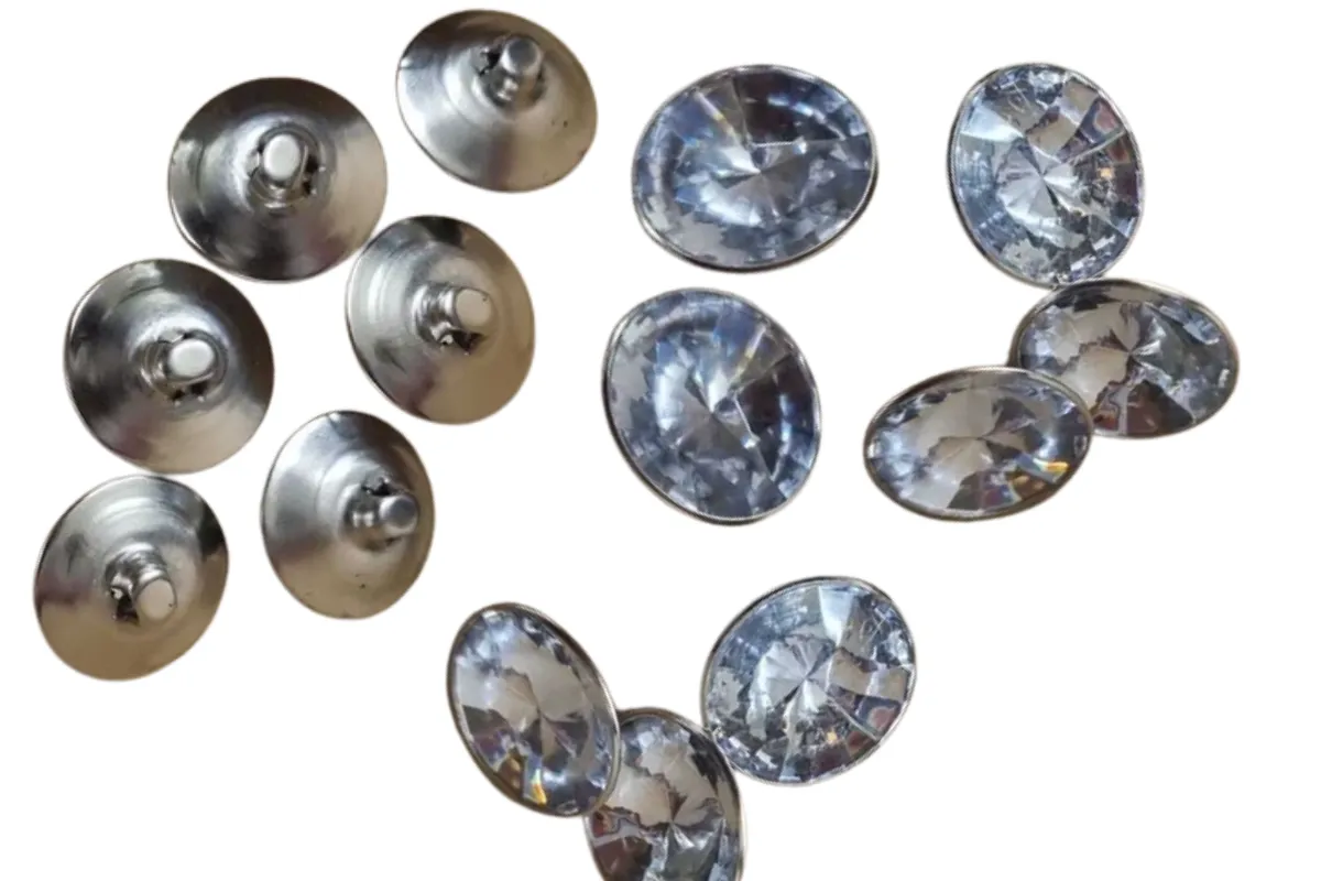 Crystal Diamond Diamante Buttons Nail Back