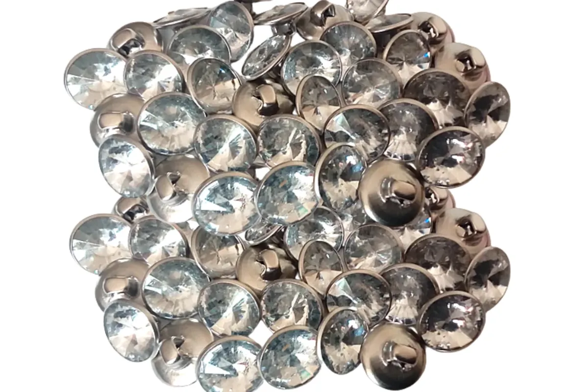 Crystal Diamond Diamante Buttons Nail Back